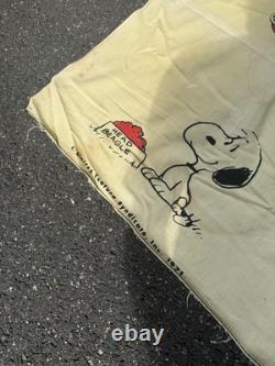 Feuille Snoopy et Charlie Brown du début des années 70