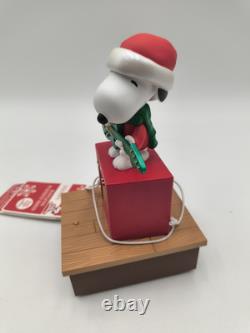 Figurine Hallmark Wireless Band Peanuts Snoopy Charlie Brown saxophone 2011 NEUVE