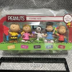 Figurine Snoopy Peanuts Vintage 5 Types Toys R Us Import Limité Charlie Brown
