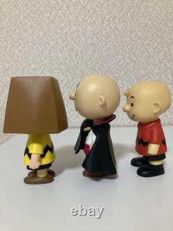 Figurine Udf Charlie Brown Snoopy Medicom Toy