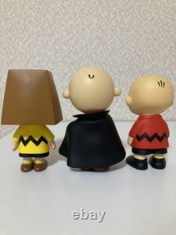 Figurine Udf Charlie Brown Snoopy Medicom Toy