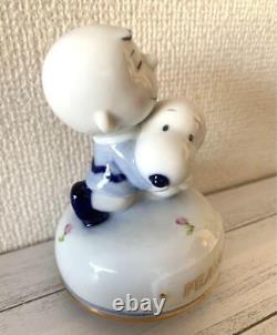 Figurine Vintage de Snoopy et Charlie Brown Boîte à musique en Poterie objet en Poterie