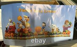 Figurine d’Halloween Peanuts Danbury Mint en résine Snoopy Charlie Brown en boîte