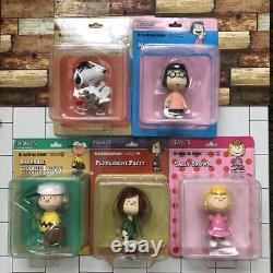 Figurine d'action Medicom Toy JP de Snoopy, Peppermint Patty, Charlie Brown, Sally et Marcie