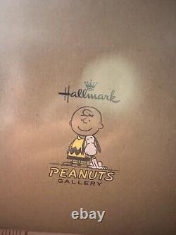 Figurine de Charlie Brown et Snoopy dormant Hallmark Peanuts 2012 Extrêmement Rare Neuve