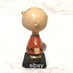 Figurine de Snoopy Peanuts Charlie Brown en papier mâché de collection rare de 1950.