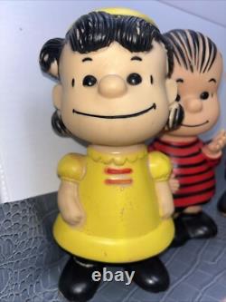 Figurine en vinyle Charlie Brown, Lucy, Linus, Snoopy des années 50/60 - 9 Untd Feature Syndicate