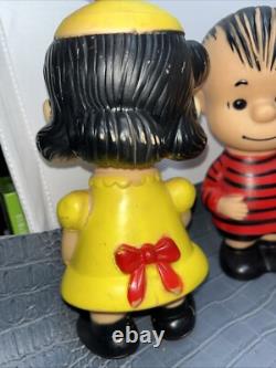 Figurine en vinyle Charlie Brown, Lucy, Linus, Snoopy des années 50/60 - 9 Untd Feature Syndicate