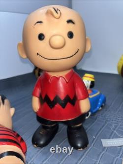 Figurine en vinyle Charlie Brown, Lucy, Linus, Snoopy des années 50/60 - 9 Untd Feature Syndicate
