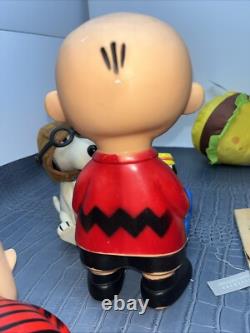 Figurine en vinyle Charlie Brown, Lucy, Linus, Snoopy des années 50/60 - 9 Untd Feature Syndicate