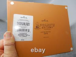 Figurine limitée HALLOWEEN Peanuts Gallery Snoopy J'AI UN ROC 2016 dans la boîte