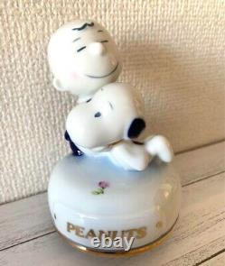 Figurine vintage de Snoopy et Charlie Brown en poterie, boîte à musique, objet cassé