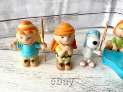 Figurines en céramique Snoopy et Charlie Brown de la Nativité Willitts Peanuts 2-2,4 pouces Ensemble 1990