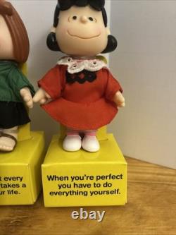 Figurines en vinyle Peanuts Snoopy Charlie Brown Linus Lucy Patty de 1990 – Poupées philosophiques