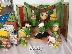 Figurines miniatures de la crèche de Noël de Charlie Brown Peanuts + chorale concert