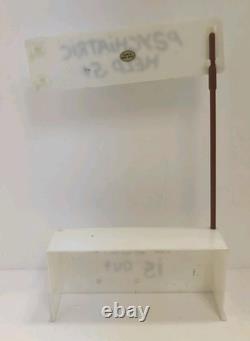 Figurines vintage en plastique PEANUTS : Snoopy, Charlie Brown, Lucy, Woodstock avec accessoires