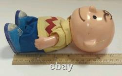 Figurines vintage en plastique PEANUTS : Snoopy, Charlie Brown, Lucy, Woodstock avec accessoires