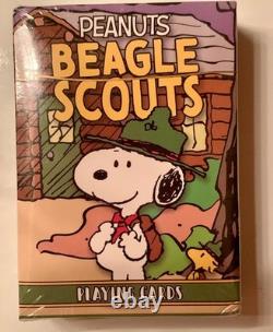 Grand lot de figurines Snoopy, livres, serre-livres, DVD, puzzles, cartes, collection de cacahuètes