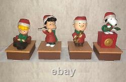 Hallmark 2011 Sans fil Peanuts Chantant Mouvement Snoopy Charlie Brown Band Fonctionne