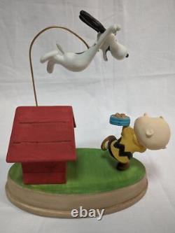 Hallmark Snoopy Et Charlie Brown Figure Holmark