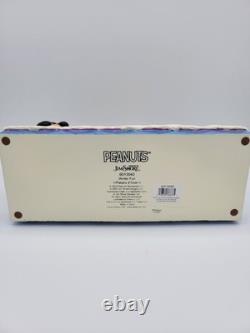 Jim Shore Peanuts Gang Fabriquant un Bonhomme de Neige Snoopy Charlie Brown Amusement Hivernal 6013040