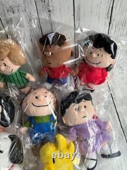 Jouet en peluche du groupe PEANUTS - Ensemble de 12 poupées Snoopy et ses amis Charlie, Lucy et Pig Pen