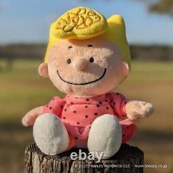 Jouet en peluche du groupe PEANUTS - Ensemble de 12 poupées Snoopy et ses amis Charlie, Lucy et Pig Pen