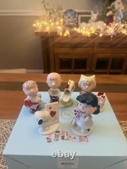 LENOX PEANUTS JOUR DE LA SAINT-VALENTIN - SNOOPY Lucy SALLY Linus Charlie NWB