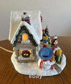 La maison illuminée de Noël Peanuts de Danbury Mint Charlie Brown Snoopy testée fonctionne