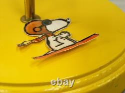 Lampe de table en bois N3N biplan Peanuts Charlie Brown Snoopy As du Vol Baron Rouge Lampe de table en bois N3N biplan Peanuts Charlie Brown Snoopy As du Vol Baron Rouge