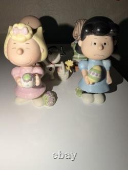 Lenox Peanuts C'est le Beagle de Pâques Charlie Brown lot de 5