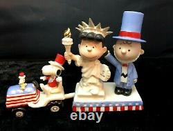 Lenox Peanuts Snoopy Independence Day Charlie Brown