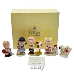 Lenox Un Ensemble De 5 Figurines Peanuts Pour La Saint-Valentin Charlie Brown Lucy Snoopy NEUF