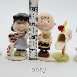 Lenox Un Ensemble De 5 Figurines Peanuts Pour La Saint-Valentin Charlie Brown Lucy Snoopy NEUF