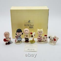 Lenox Un Ensemble De 5 Figurines Peanuts Pour La Saint-Valentin Charlie Brown Lucy Snoopy NEUF