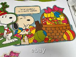 Lot (8) années 80-90 vtg Snoopy Charlie Brown Peanuts découpes de Pâques et d'Action de grâce.