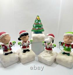 Lot de 5 Peanuts 2015 LightUp Noël Snoopy Spectacle lumineux et musique sans fil testé