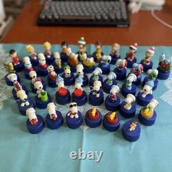 Lot de 70 mini figurines Snoopy à vendre - Woodstock, Charlie Brown et autres personnages