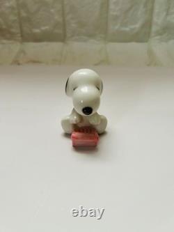 Lot de 8 mini figurines en céramique Peanuts Snoopy Charlie Brown Japon