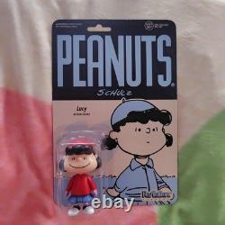 Lot de figurines ReAction Peanuts Snoopy, Charlie Brown, Sally et Lucy – emballage non ouvert