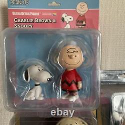 Lot de figurines Snoopy Peanuts Charlie Brown