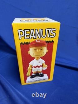 Lot de figurines à tête branlante des Cincinnati Reds Peanuts avec Snoopy, Charlie Brown et Linus, avec boîtes