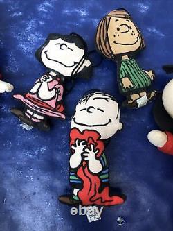 Lot vintage de poupées de poche Peanuts Charlie Brown Snoopy des années 1960 Linus Lucy #m2