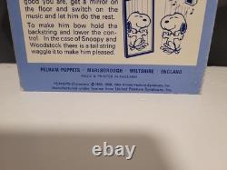 Marionnette Pelham Puppets Charlie Brown Peanuts 1979 avec boîte et instructions