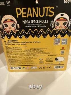 Mega Space Molly Charlie Brown & Snoopy scellé, neuf