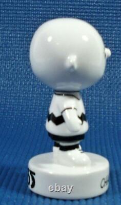 Ministère Snoopy 65e Anniversaire Charlie Brown Poterie Figure