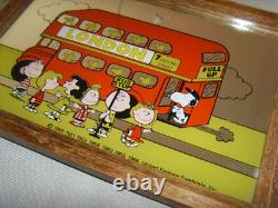 Miroir ancien en bois vintage 1966 avec cadre Snoopy Charlie Brown arrêt de bus Londres Royaume-Uni