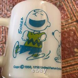 Moltres King Snoopy Charlie Brown Mug