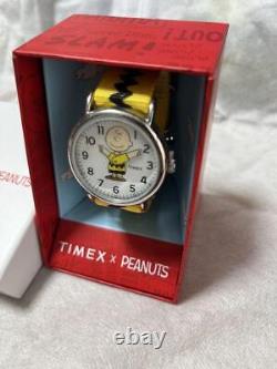 Montre Timex Snoopy Charlie Brown avec boîte - Pile morte