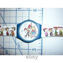 Montre vintage Swatch Peanuts Snoopy Baseball bleue et blanche Charlie Brown 34 mm